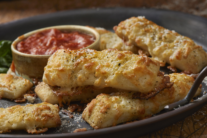 Cheesy Bread Sticks with Marinara Sauce